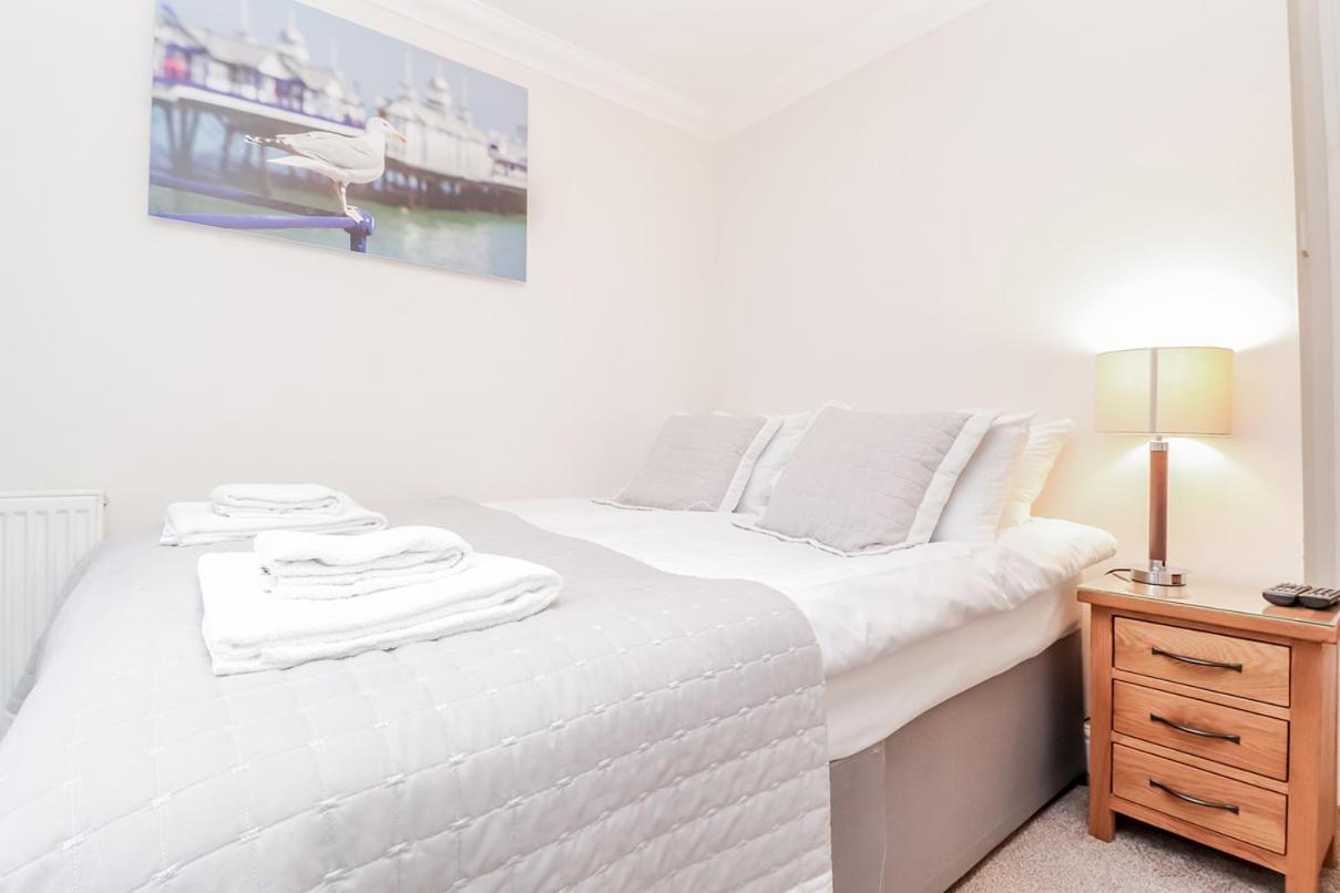 3 Queens Gardens Sea View Apartment AEGON International Esterno foto